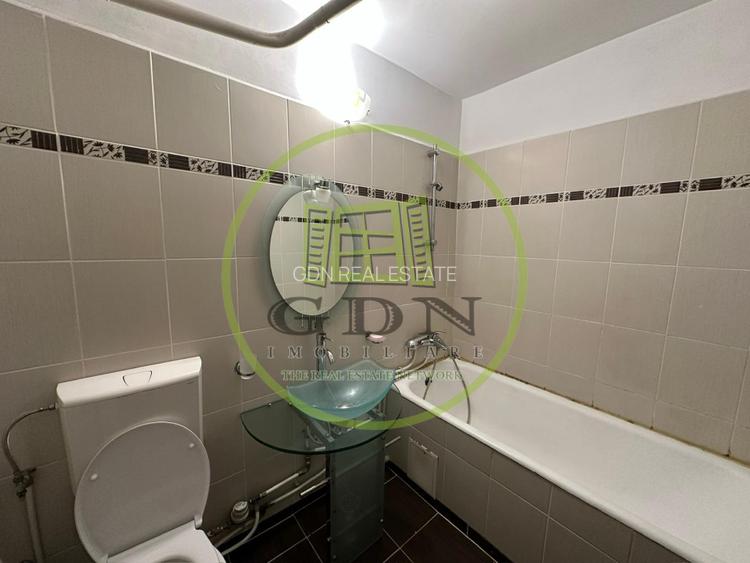 Garsoniera 40 mp, semidecomandata, Cartier Brazda lui Novac, Zona Marie Louise - 5