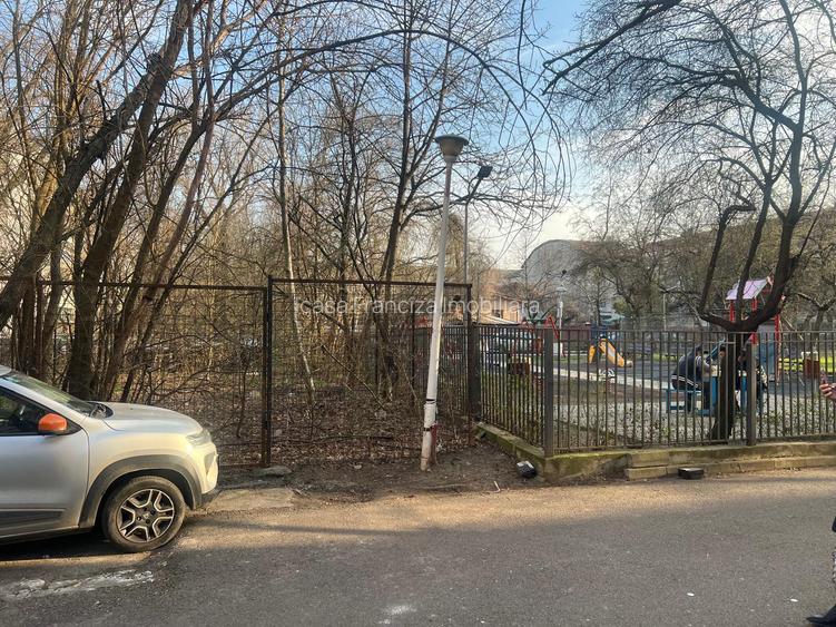 TEREN LIBER FARA CONTRUCTII 287 MP SECTOR 1 BUCURESTII NOI - 2