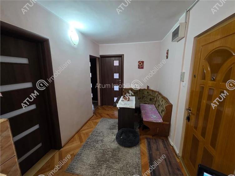 Apartament cu 3 camere decomandate 2 balcoane zona Terezian Sibiu - 8