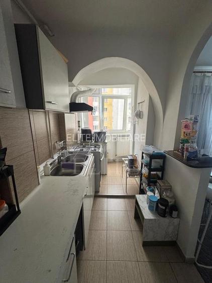 Apartament 3 camere în zona COMPLEX BIG - 5