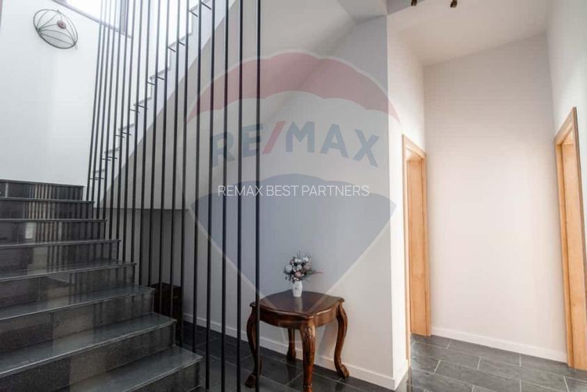 Vanzare 2 Cabane Lux Muntele Baisorii,  Afacere la cheie, Prosumator - 31