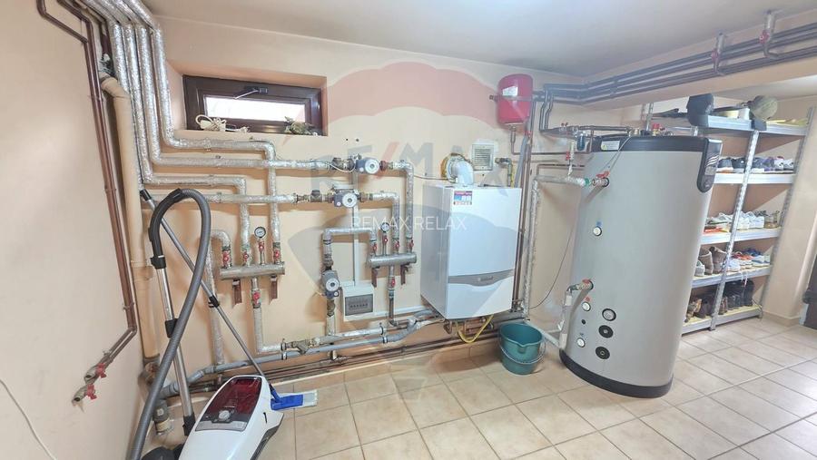 Casă / Vilă de vânzare în zona Calugareni, jud. Vaslui - 0% Comision - 6