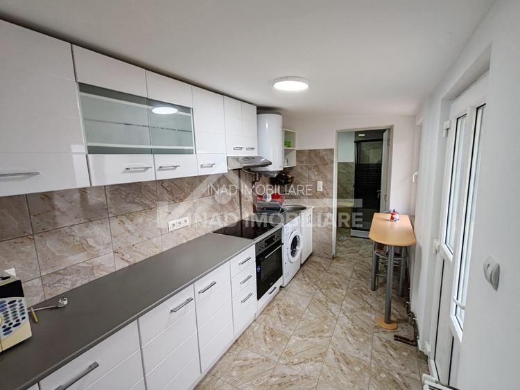 Casa individuala, 100 mp utili, 242 mp teren, Str. Trandafirilor - 16