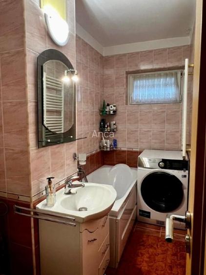 Proprietar vand apartament cu 3 camere cu centrala+ baxa, in zona Girocului - 10