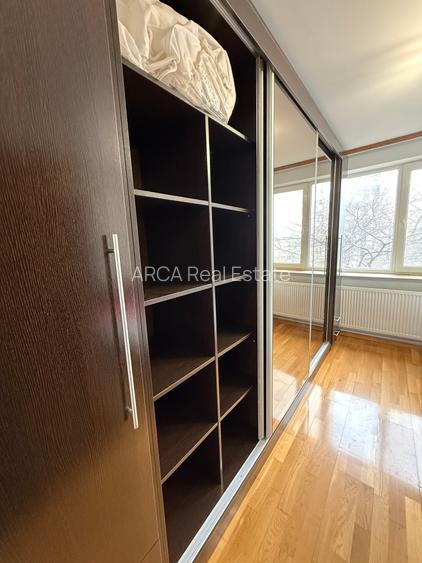 Apartament 3 camere zona Cazino, vedere la mare - 10