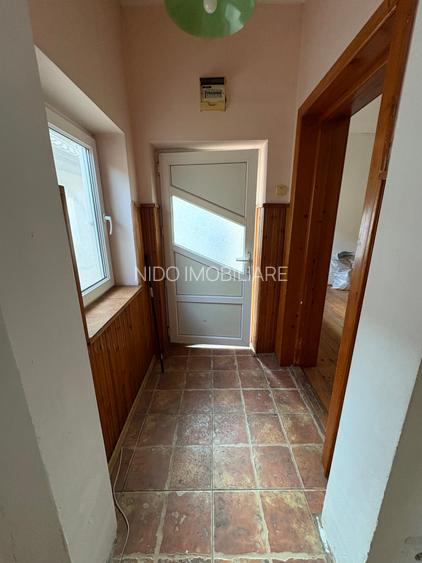 Casa de vânzare - Constanta - 6 CAMERE-147 mp. totali ( fără curtea interioară) - 19