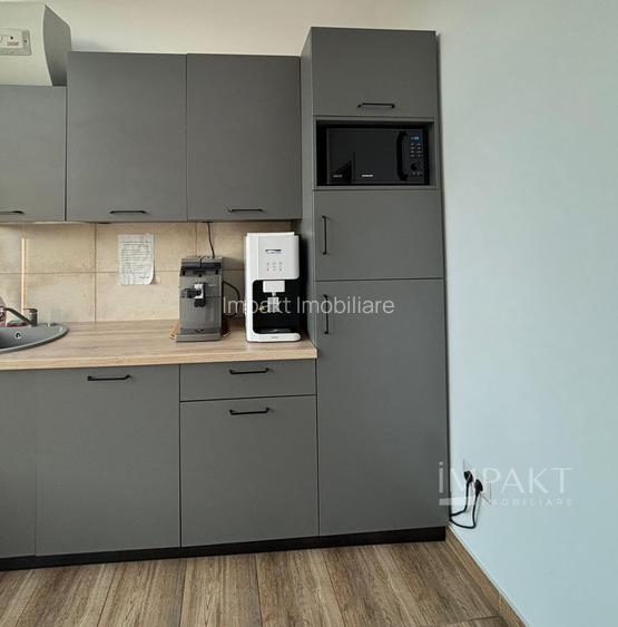 Spațiu comercial modern, zona-centrala complet amenajat pentru birouri - 10