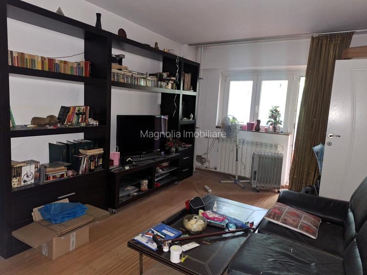 Apartament 2 camere semidecomandate, necesita renovare - comision 0%! - 3