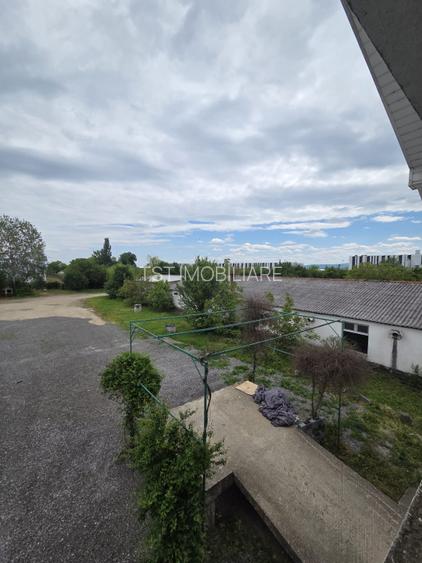 Teren cu hale de vanzare sau inchiriere ideal  investitie - Medies - 7