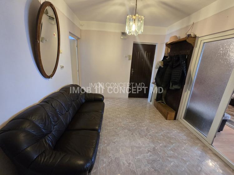 Vanzare apartament 4 camere, cu vedere panoramica, in zona Eroilor Ploiesti - 20