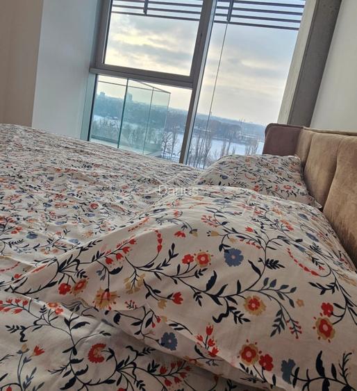 2 camere lux SUPER VIEW  direct catre lac 1200 EUR +TVA, parcare si boxa incl. - 3