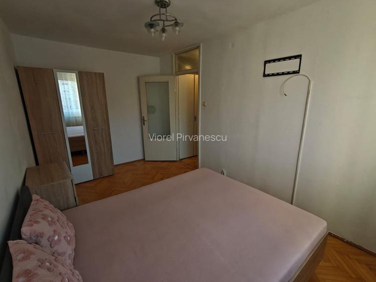 Inchiriez apartament 3 camere, et. 2, centrala proprie,2 bai- Complex Studentesc - 9