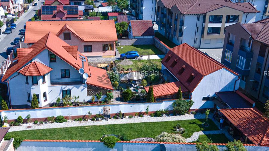 Casa/Vilă Single în Șelimbăr | teren 863m | Pretabilă 2 familii - 24