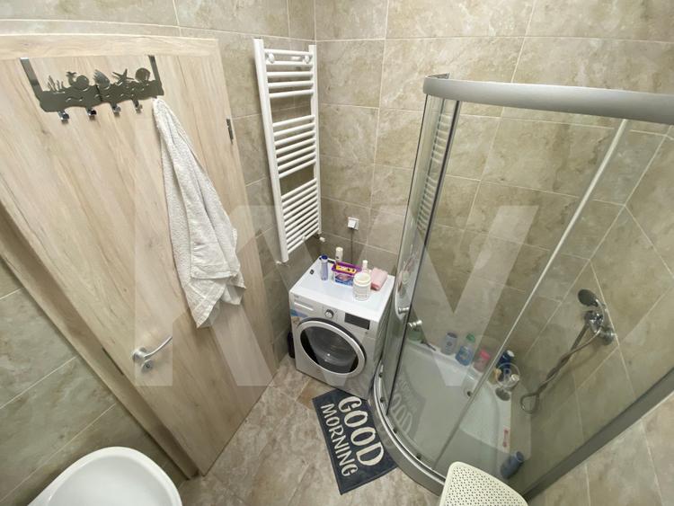 Apartament 2 camere de inchiriat 44 mpu parcare balcon zona Magnolia