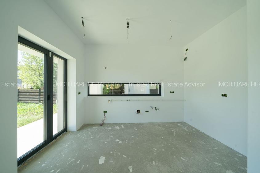 Vilă modernă în Corbeanca | Construcție solidă, 3 dormitoare + birou - 4