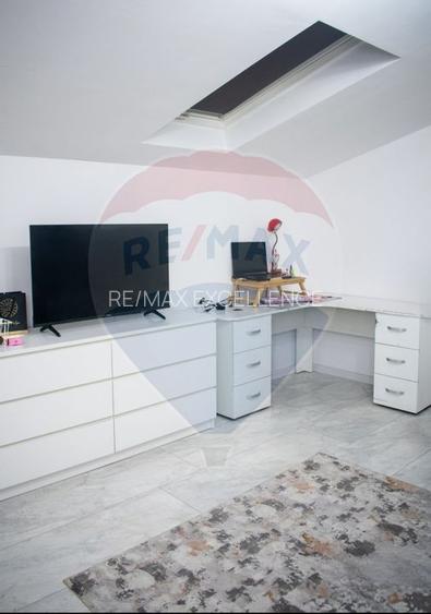 Casă / Vilă cu 5 camere de vânzare - 20