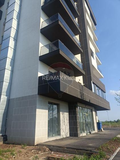 Vanzare Spatiu Comercial Nou, Parter, Open Space, Strada Postalionului - 8