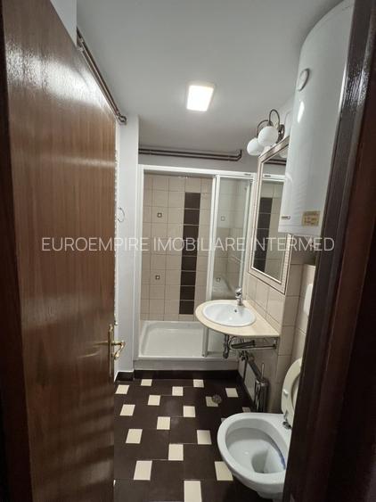 Duplex 4 Camere de inchiriat in Constanta zona Irish Pub -Vedere la mare - 16