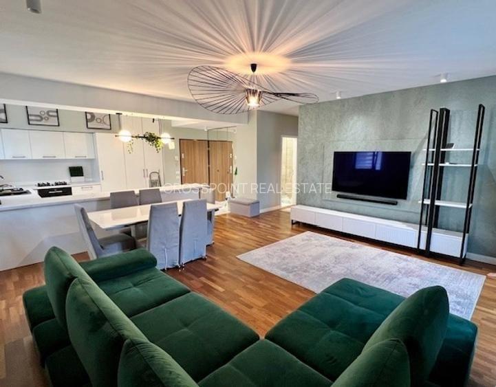 3 CAMERE  /IANCU NICOLAE /COMPLEX - 2