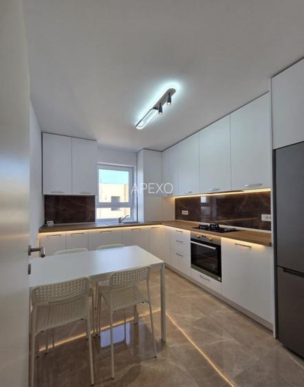 Apartament de 3 camere ( Vedere Panoramica )-Tractorul - 2