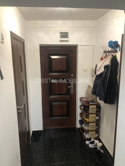 De vanzare Apartament  2 camere  Lujerului - 13