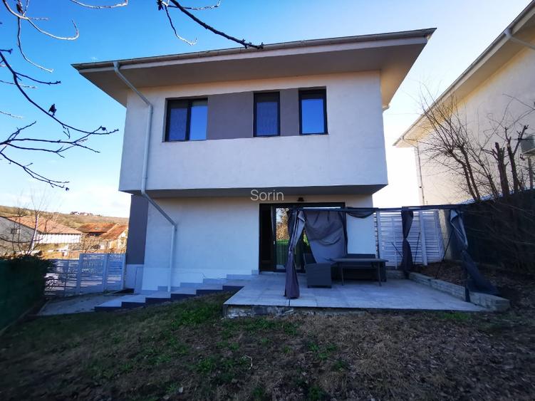 Vila individuala, noua, moderna, toate utilitatile, complet mobilata si utilata - 10