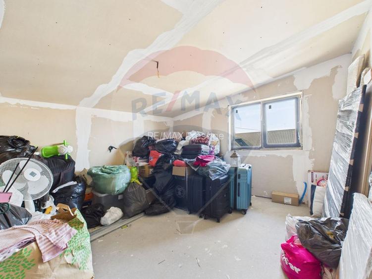 Casă cu 5 camere si 500mp Teren de vânzare în Buftea - 7