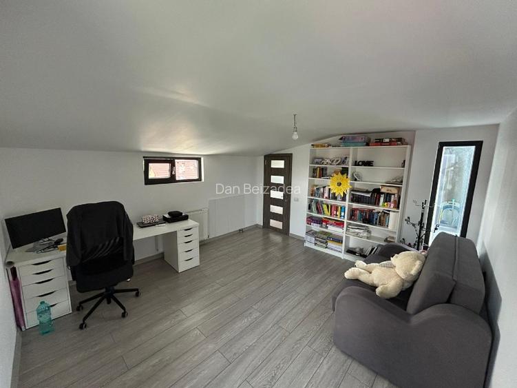 Casă tip duplex P+1+M, structură beton, curte 400 mp, 2 parcări – Domnești - 12