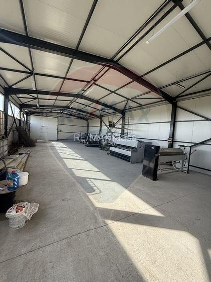 Hala de vanzare in Crevedia 240 mp utili teren 2000 mp acces TIR - 4