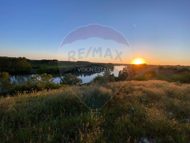 Teren 2,500mp Malu Mare / Strada Bisericii - 3