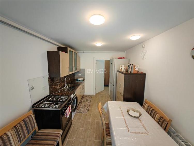 Inchiriem Apartament 3 Camere, Mobilat, Decomandat, Racadau - 23