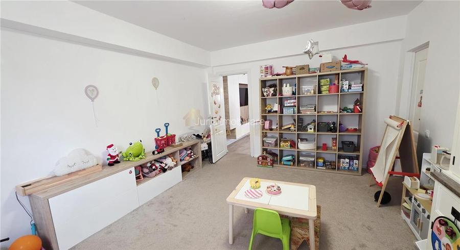 CASA 5 CAMERE 196 MP TEREN 225 MP DAMBUL ROTUND - 14