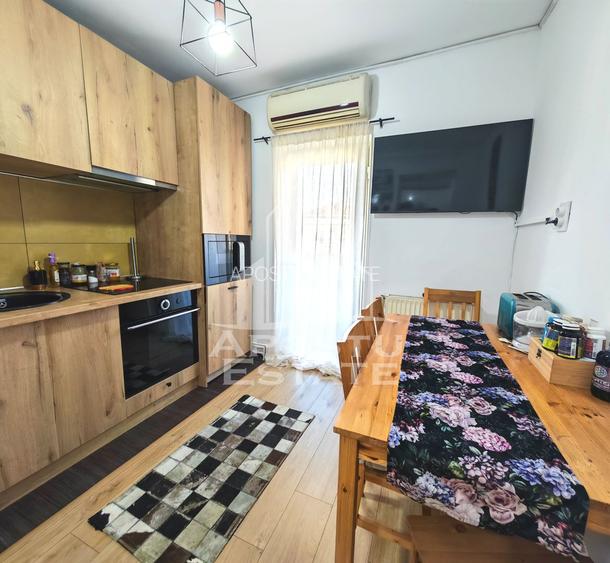 Apartament decomandat cu 3 camere, centrala proprie,  zona Lipovei - 1