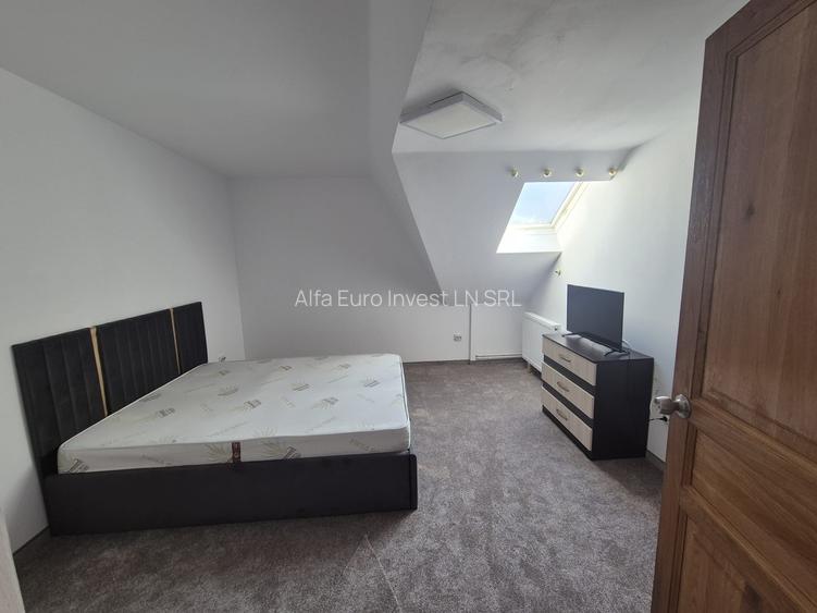 Apartament la casa, 4 camere in Schei - 12
