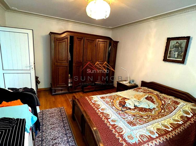 Oportunitate unică Valea Prahovei, hotel+vilă+business, teren 8137 mp - 14