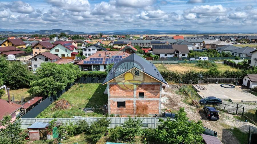 CASA  5 CAMERE IZVOR-TARLUNGENI - 19