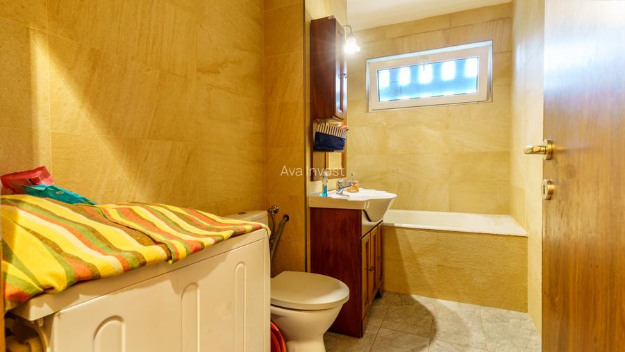 Apartament 4 camere , zona Complex Nora - 14