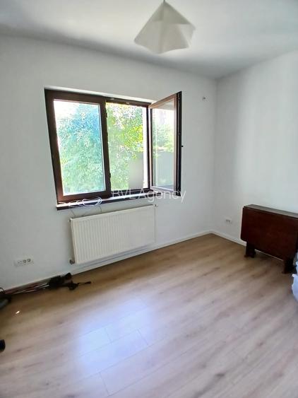 Vânzare | Casă individuală | Strada Doina - Sector 5 - 5