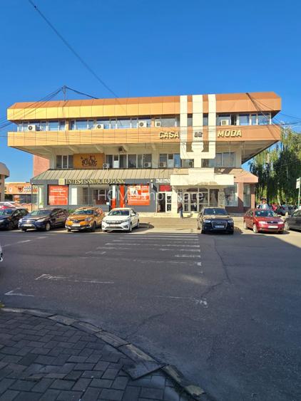 SPATIU  ULTRACENTRAL - 2