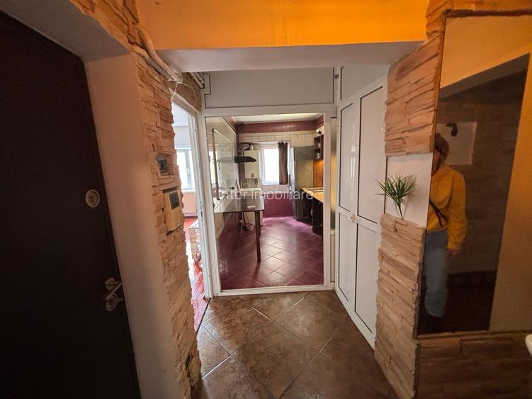 GARA ARCU 3 CAMERE DECOMANDAT ET.1 BLOC 1982  71 MP COD 162057 - 7