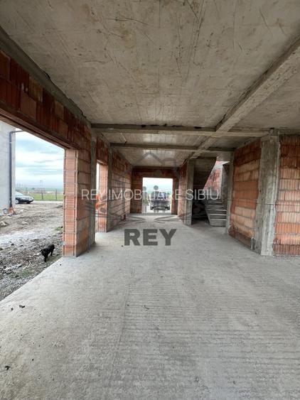 Casă single 4 camere / 500mp teren / Sura Mică / Sibiu - 11
