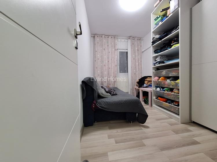 Apartament cu 4 camere - partial mobilat - zona Lipovei - etaj 3 - 15