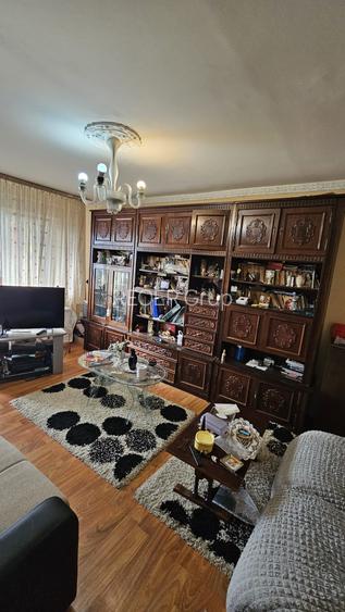 Blv BUCURESTI - decomandat |57 mp utili | Vedere bulevard - 9