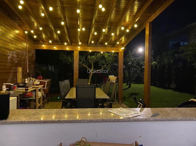Inchiriez casă cu garaj si un loc de parcare in curte - 2
