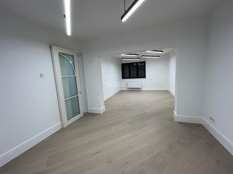 Vila office premium de vanzare in zona Timpuri Noi - Tineretului - 20
