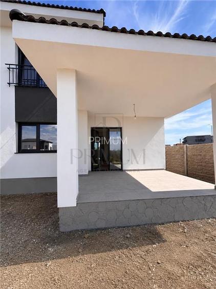Moșnița Nouă, Duplex spațios, Locație premium - 9