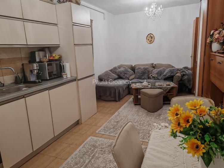 Vand apartament 2 camere - 8