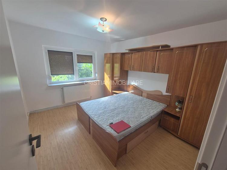 3 camere decomandat, Mobilat, zona GARII - 6