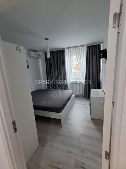 2  CAMERE //CENTRU // CENTRALA PROPRIE - 2