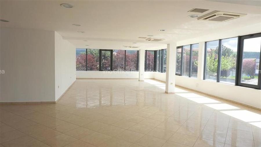 DE INCHIRIAT- SPATIU COMERCIAL 140 MP - 3